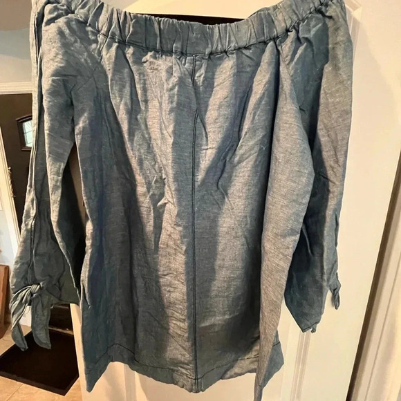 ~Free People~ Chambray Top - S/P - Picture 6 of 6